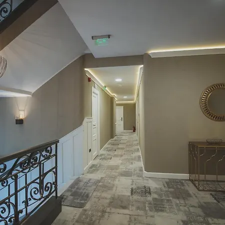Elexus Boutique Hotel 3*