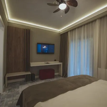Elexus Boutique 3*